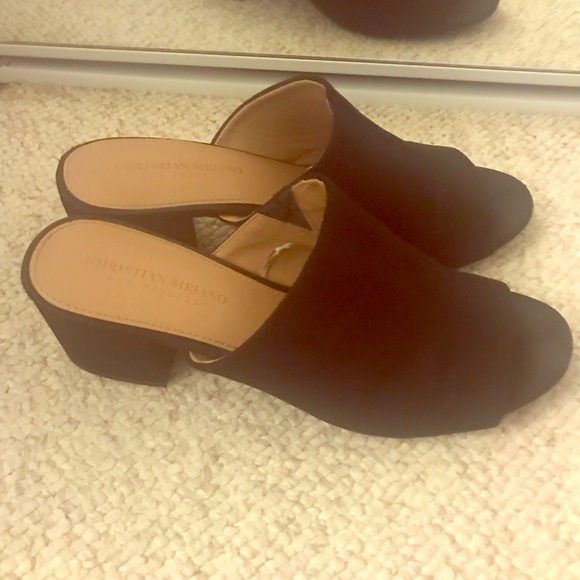 Christian Siriano Shoes - Christiano Sirano cute black wedge heel sandals